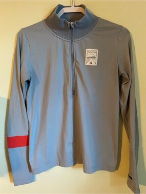 Oiselle Pullover Running Head Up, Wings Out Light Blue with Red Sleeve Stripe